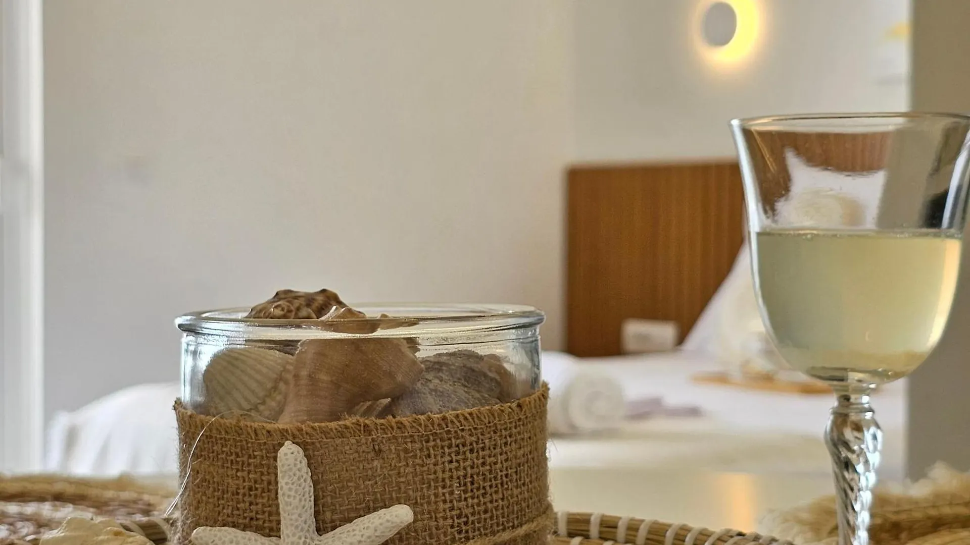 Ares Beachfront Luxury Rooms Sarandë 0*,  알바니아