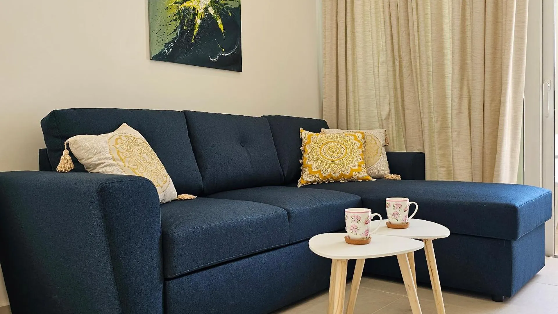 Ares Beachfront Luxury Rooms Sarandë